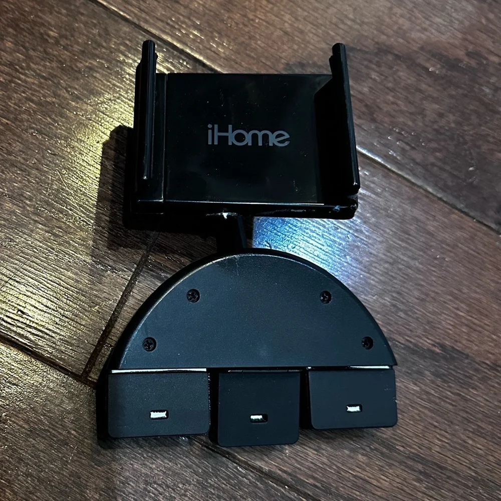 IHome Black Cell phone car vent holder